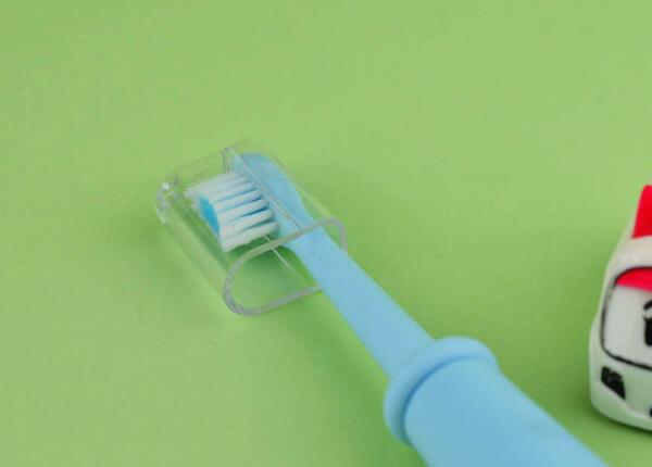 兒童電動牙刷選擇：兒童電動牙刷這樣選！不怕寶寶刷不好牙！