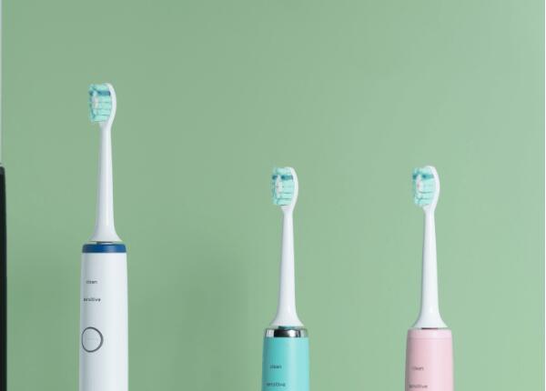 聲波牙刷沒有手動刷牙干凈？震驚！原來真相是這個