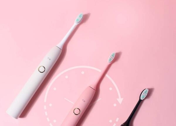 手動和自動牙刷哪個好用？一篇總結(jié)：牙刷就這樣挑！