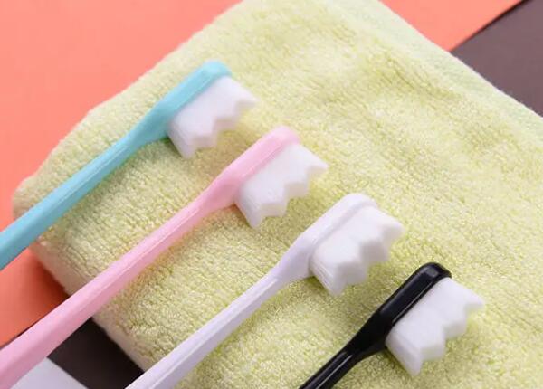 兒童電動牙刷波浪形牙刷好嗎？兒童用波浪型牙刷還是平牙刷好？