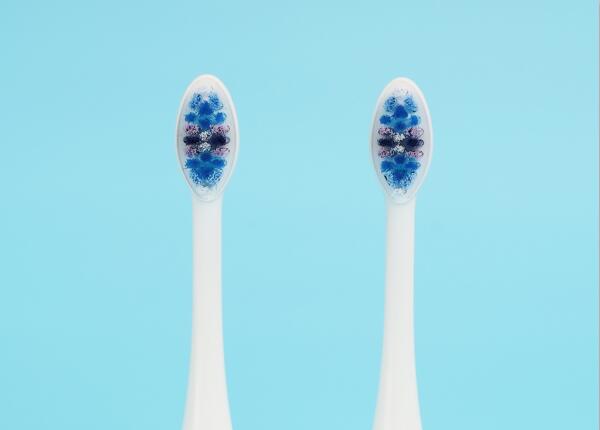 電動(dòng)牙刷刷頭什么形狀好？平的好還是不平的好？