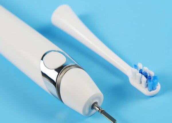 電動(dòng)牙刷的刷頭一般多久換一個(gè)