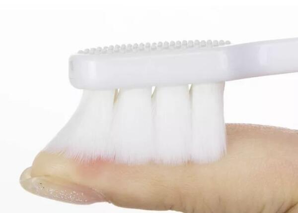 牙刷毛材質(zhì)選購要點 牙刷毛材質(zhì)選購要點