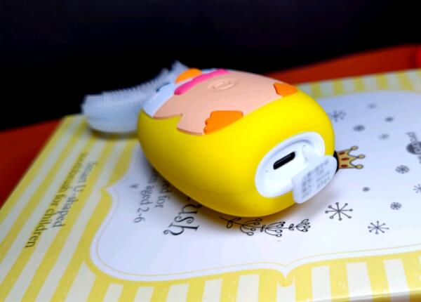 新款兒童u型電動(dòng)牙刷怎么充電？常見的三種U型牙刷充電方式