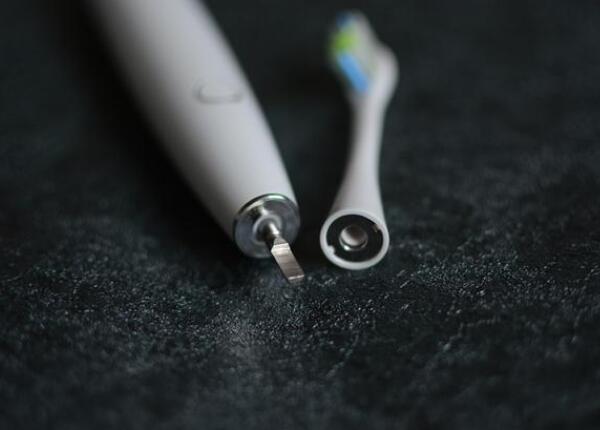 怎么樣使用小米電動牙刷？小米電動牙刷使用正確方法分享